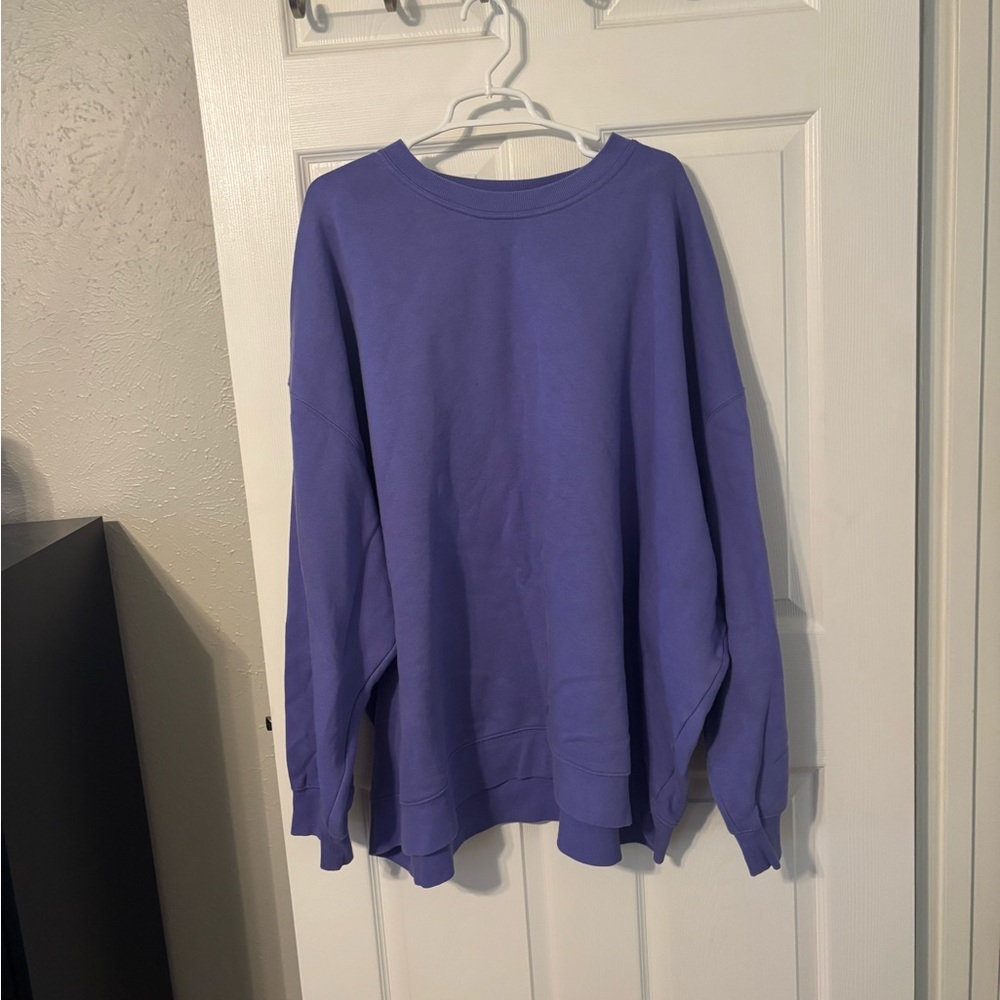 Amazon Essentials Lavender Crewneck Sweatshirt